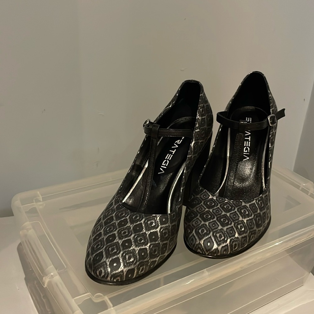 Strategia Pattern Heels - Size 36